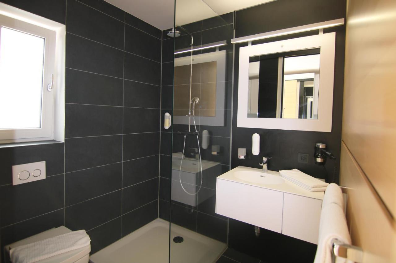 Me Hotel By Wmm Hotels Meitingen Εξωτερικό φωτογραφία