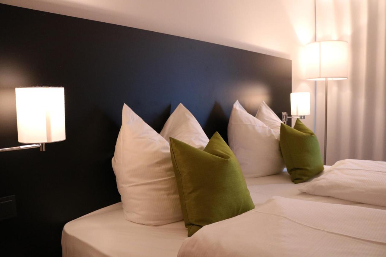 Me Hotel By Wmm Hotels Meitingen Εξωτερικό φωτογραφία