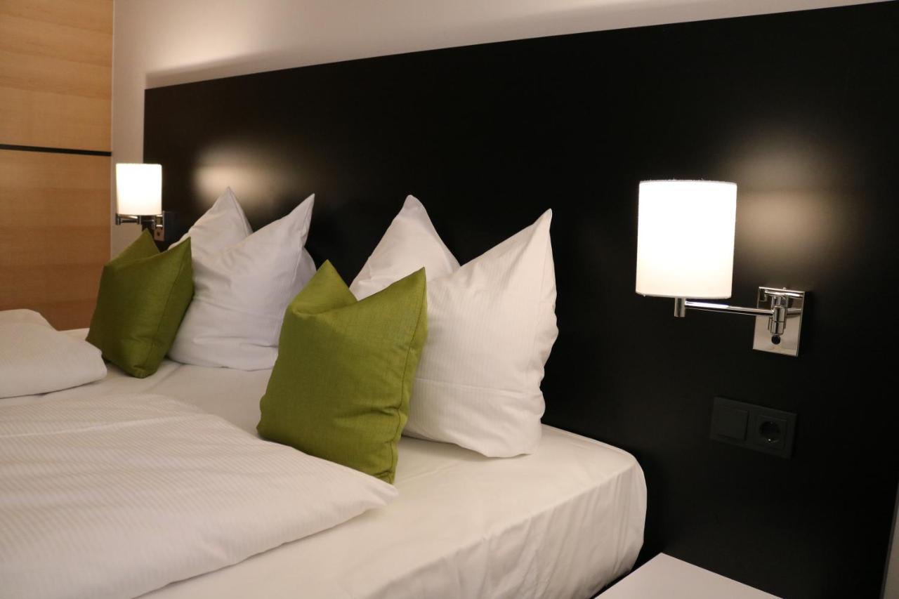 Me Hotel By Wmm Hotels Meitingen Εξωτερικό φωτογραφία